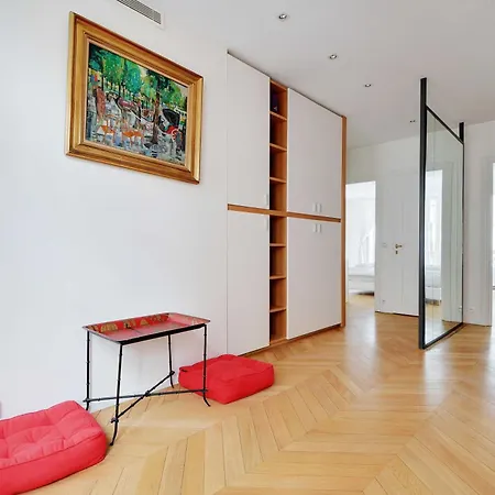 Appartement Old World Charm With Fireplace - Pantheon *