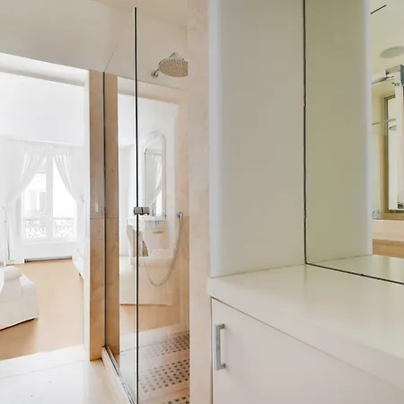 Appartement Old World Charm With Fireplace - Pantheon *